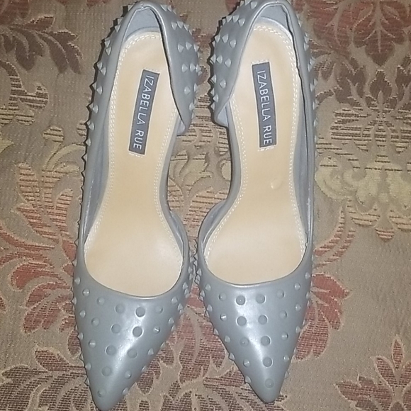 Metal studded high heels - Picture 3 of 4